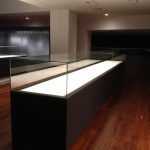 Προθήκες κατακόρυφης ανύψωσης