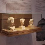 Προθήκες με αποσπώμενο υαλοπίνακα