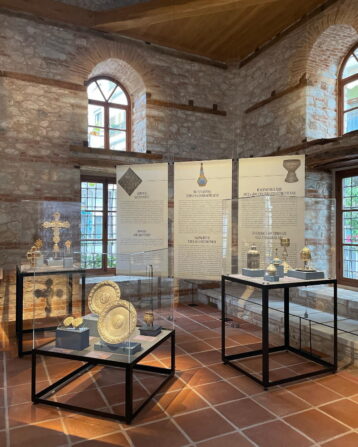Σαντιρβάν Τζαμί Δράμα «Διά τα κειμήλια της Μικράς Ασίας» – Μουσείο Μπενάκη